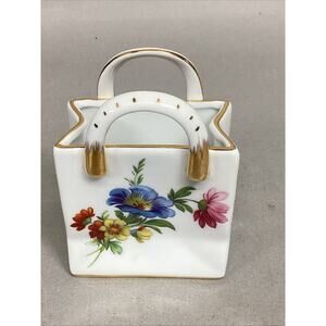 Nantucket Porcelain Floral Pattern Home Decoration Figurine